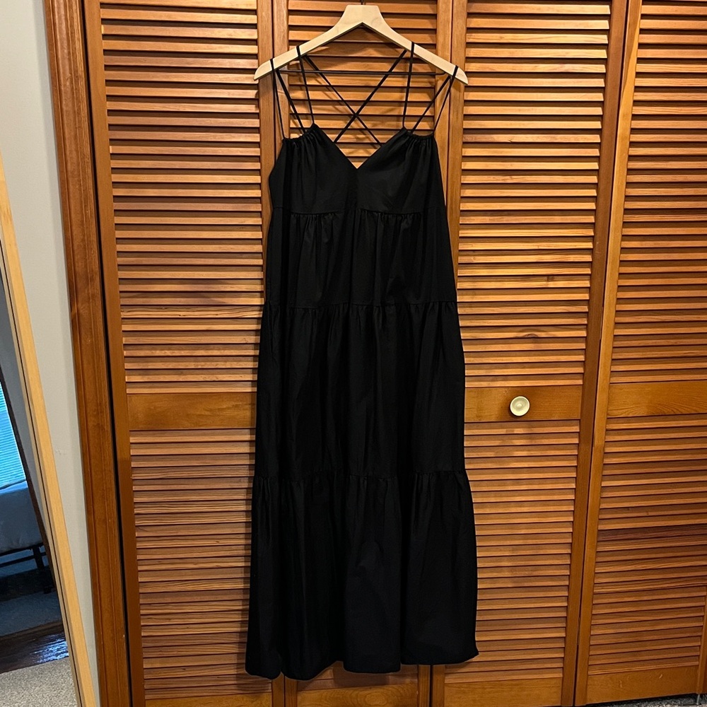 BUCKETLIST Black Strappy Tiered Maxi Dress - Picture 2 of 7